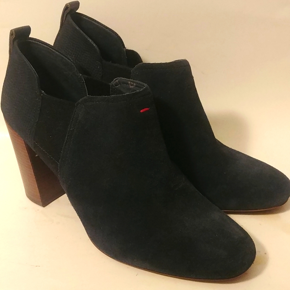 ED LOVE Mohoney Navy Suede Block Heel Booties 10/40
